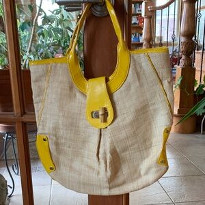 Squared Sondra Robert’s Stylish Yellow and Tan Tote Bag